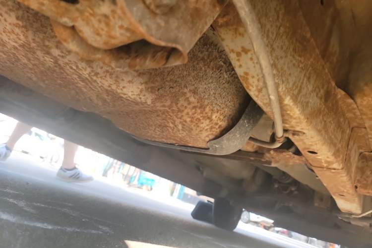 Used Wuling Hongguang 2016 1.5L S Comfort Version Chassis Rear Right