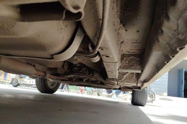 Used Wuling Hongguang 2016 1.5L S Comfort Version Chassis Rear Right