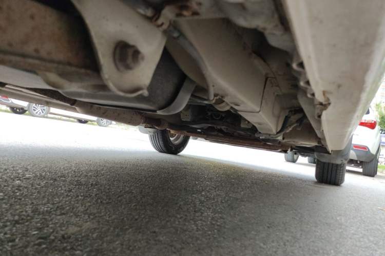 Used Wuling Hongguang 2016 1.5L S Comfort Version Chassis Rear Right