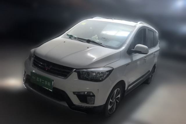 Used Wuling Hongguang 2016 1.5L S1 Deluxe Model China V-standard