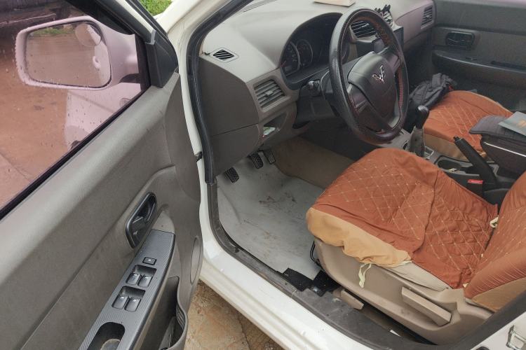 Used Wuling Hongguang 2016 1.5L Restyled S Comfort Version Driver Seat
