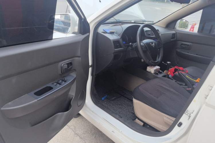 Used Wuling Hongguang 2016 1.5L Restyled S Comfort Version Driver Seat