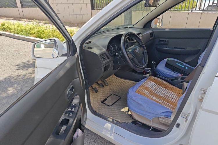 Used Wuling Hongguang 2016 1.5L Restyled S Comfort Version Driver Seat