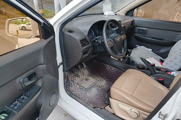 Used Wuling Hongguang 2016 1.5L S Comfort Version Driver Seat