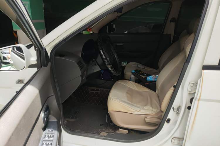 Used Wuling Hongguang 2016 1.5L Restyled S Comfort Version Driver Seat