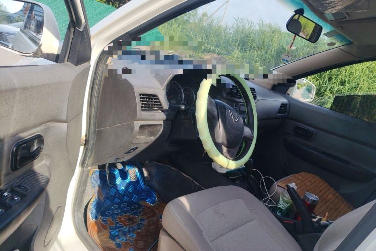 Used Wuling Hongguang 2016 1.5L S Comfort Version Driver Seat