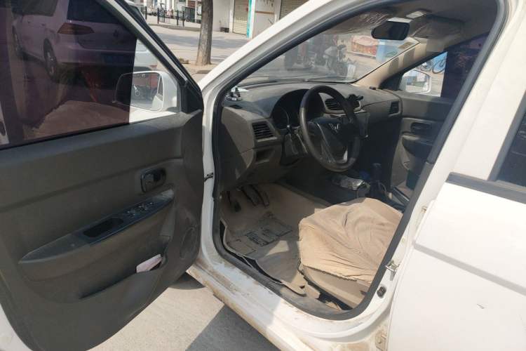 Used Wuling Hongguang 2016 1.5L S Comfort Version Driver Seat