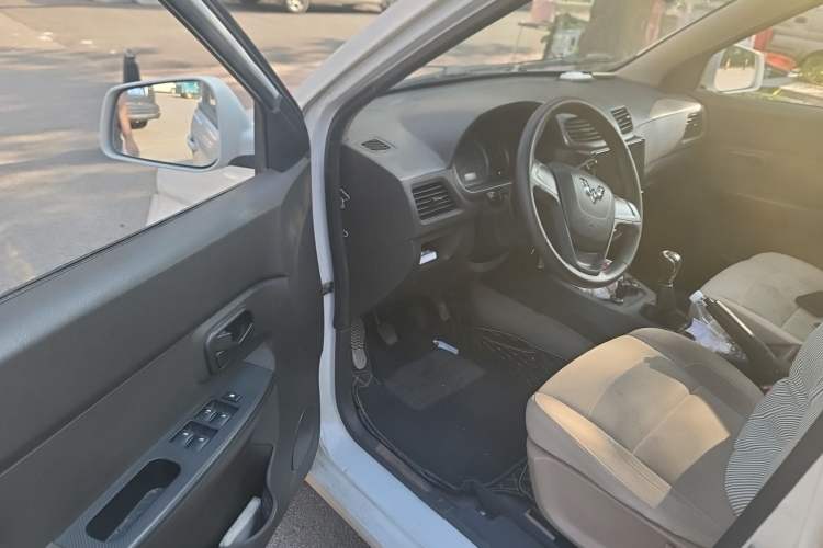Used Wuling Hongguang 2016 1.5L S Comfort Version Driver Seat