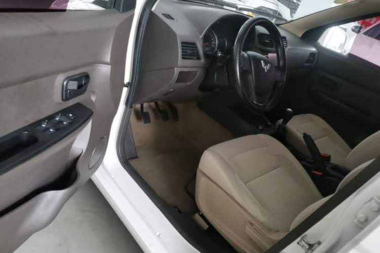 Used Wuling Hongguang 2016 1.5L Restyled S Comfort Version Driver Seat