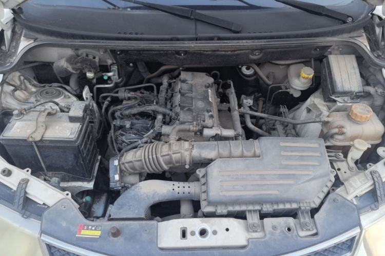 Used Wuling Hongguang 2016 1.5L Restyled S Comfort Version Engine Bay