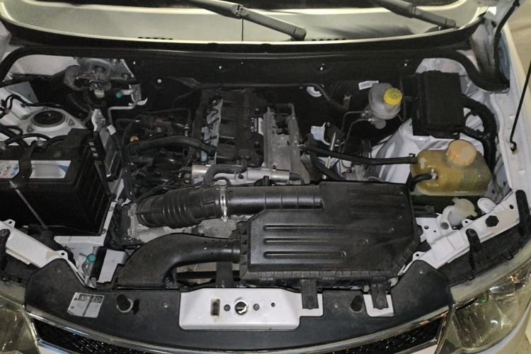 Used Wuling Hongguang 2016 1.5L Restyled S Comfort Version Engine Bay