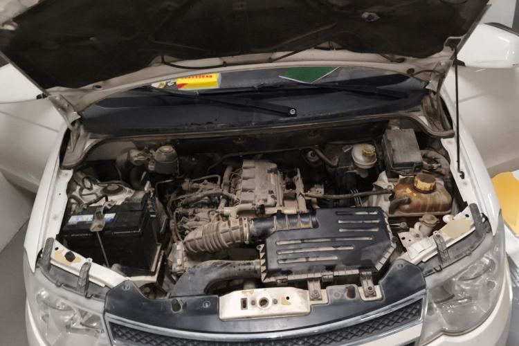Used Wuling Hongguang 2016 1.5L Restyled S Comfort Version Engine Bay