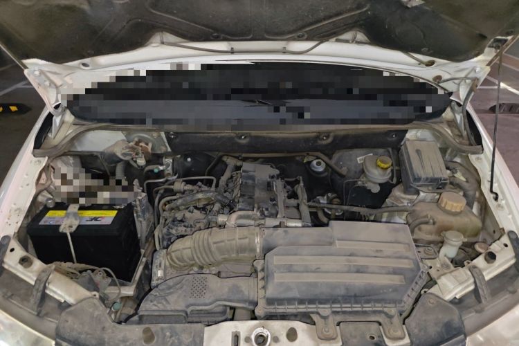 Used Wuling Hongguang 2016 1.5L Restyled S Comfort Version Engine Bay