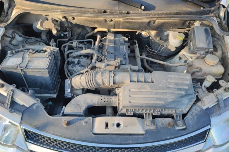Used Wuling Hongguang 2016 1.5L Restyled S Comfort Version Engine Bay