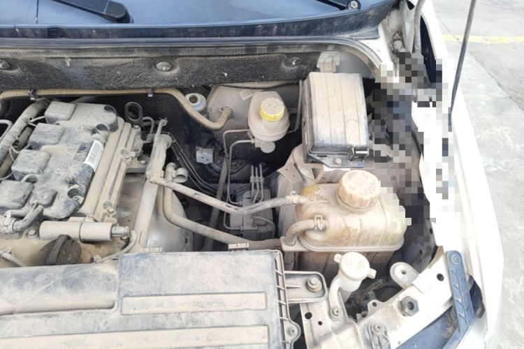 Used Wuling Hongguang 2016 1.5L Restyled S Comfort Version Engine Bay Left