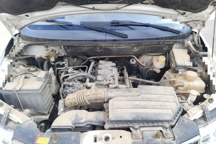 Used Wuling Hongguang 2016 1.5L Restyled S Comfort Version Engine Bay