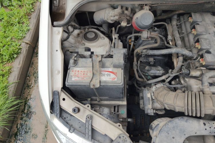 Used Wuling Hongguang 2016 1.5L Restyled S Comfort Version Engine Bay Right