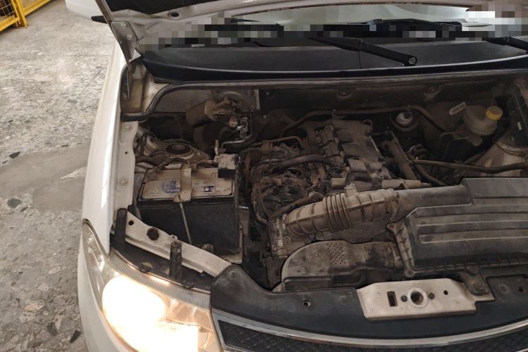 Used Wuling Hongguang 2016 1.5L Restyled S Comfort Version Engine Bay Right