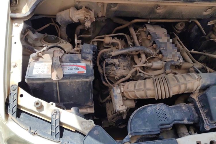 Used Wuling Hongguang 2016 1.5L S Comfort Version Engine Bay Right