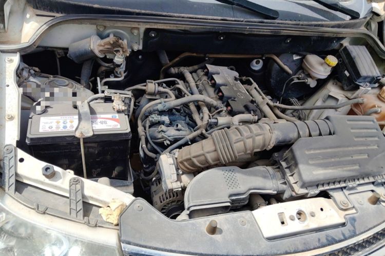 Used Wuling Hongguang 2016 1.5L Restyled S Comfort Version Engine Bay Right
