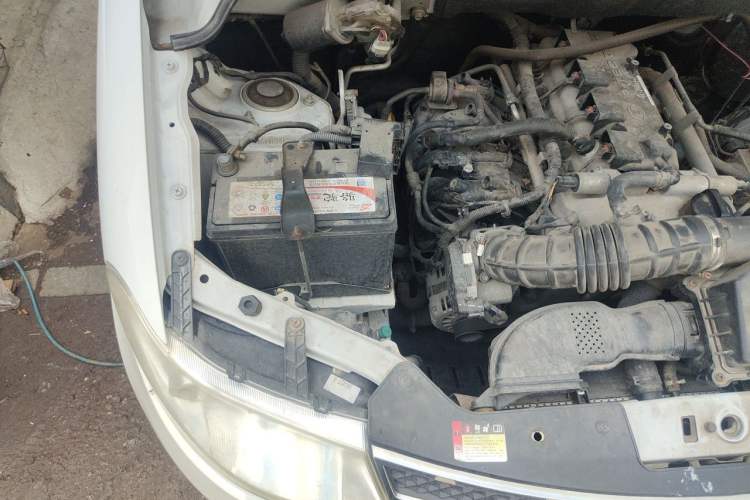 Used Wuling Hongguang 2016 1.5L Restyled S Comfort Version Engine Bay Right