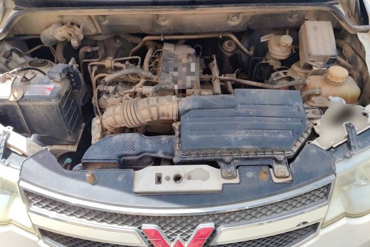 Used Wuling Hongguang 2016 1.5L S Comfort Version Engine Bay