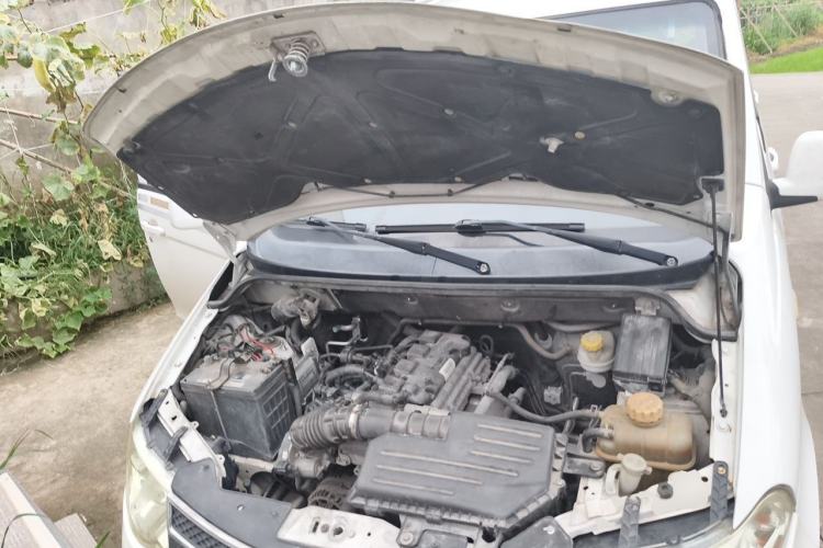 Used Wuling Hongguang 2016 1.5L Restyled S Comfort Version Engine Bay