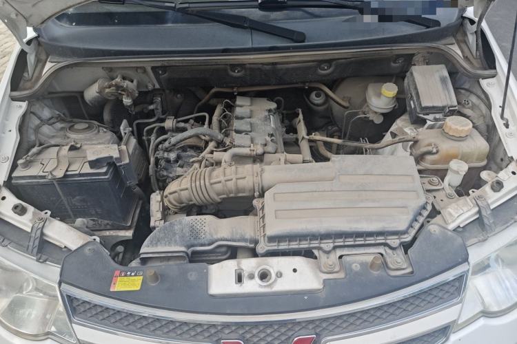 Used Wuling Hongguang 2016 1.5L Restyled S Comfort Version Engine Bay