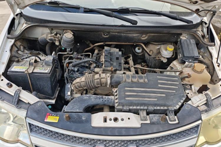 Used Wuling Hongguang 2016 1.5L Restyled S Comfort Version Engine Bay