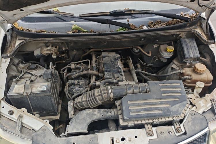 Used Wuling Hongguang 2016 1.5L Restyled S Comfort Version Engine Bay