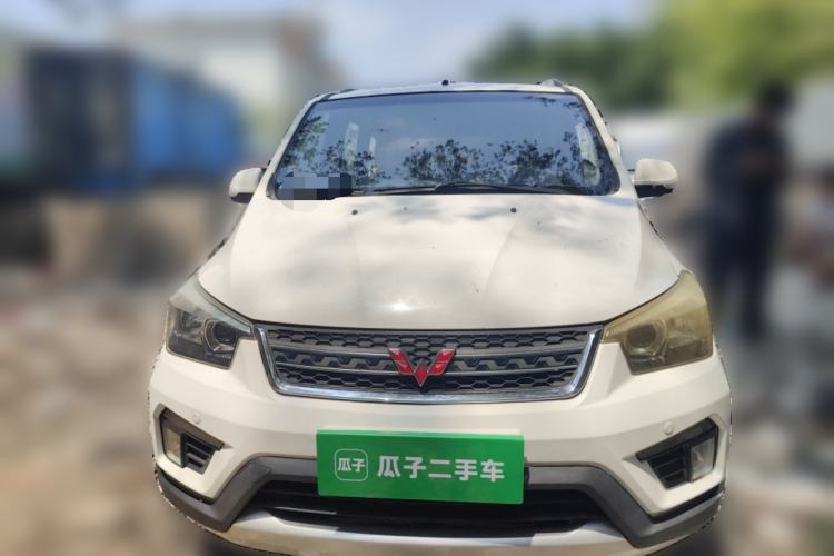 Used Wuling Hongguang 2016 1.5L S1 Deluxe Model China V-standard Exterior 1