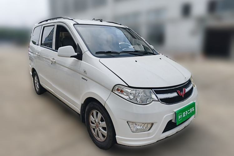Used Wuling Hongguang 2016 1.5L S Comfort Version Exterior 2