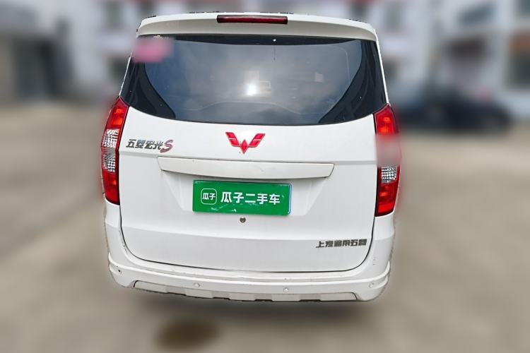 Used Wuling Hongguang 2016 1.5L S Comfort Version Exterior 4