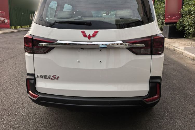 Used Wuling Hongguang 2016 1.5L S1 Deluxe Model China V-standard Exterior 6
