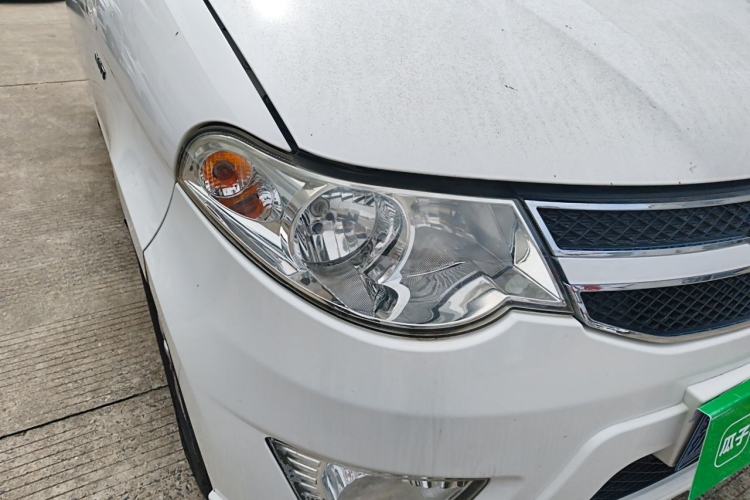 Used Wuling Hongguang 2016 1.5L S Comfort Version Exterior 6