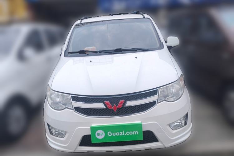 Used Wuling Hongguang 2016 1.5L S Comfort Version Front