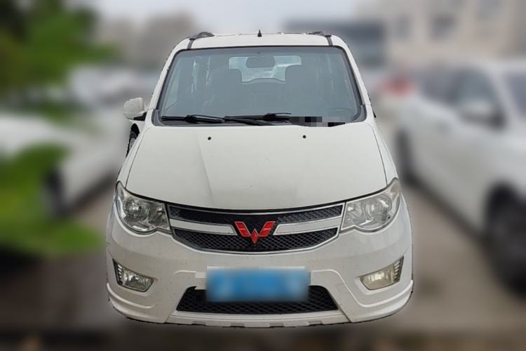 Used Wuling Hongguang 2016 1.5L S Comfort Version Front