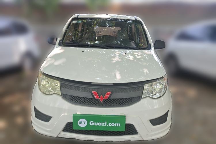 Used Wuling Hongguang 2016 1.5L S Comfort Version Front