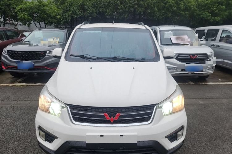 Used Wuling Hongguang 2016 1.5L S1 Deluxe Model China V-standard Front