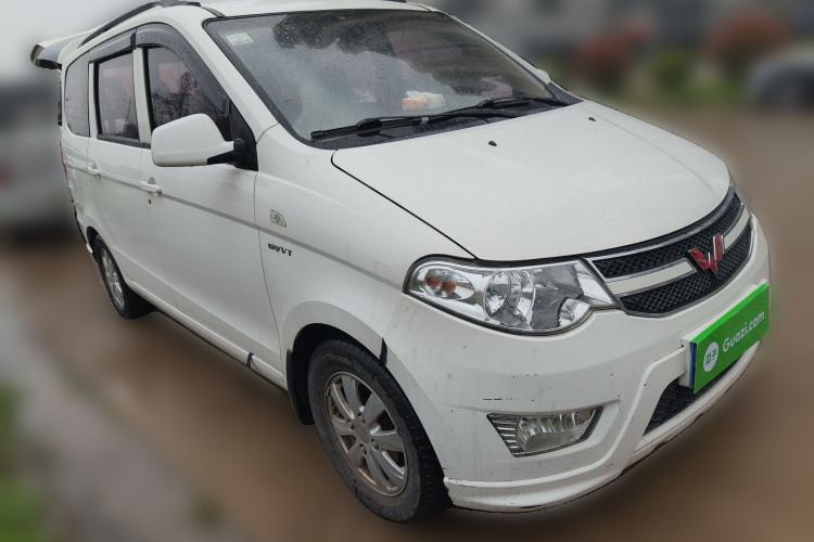 Used Wuling Hongguang 2016 1.5L Restyled S Comfort Version Front Right 45 Deg