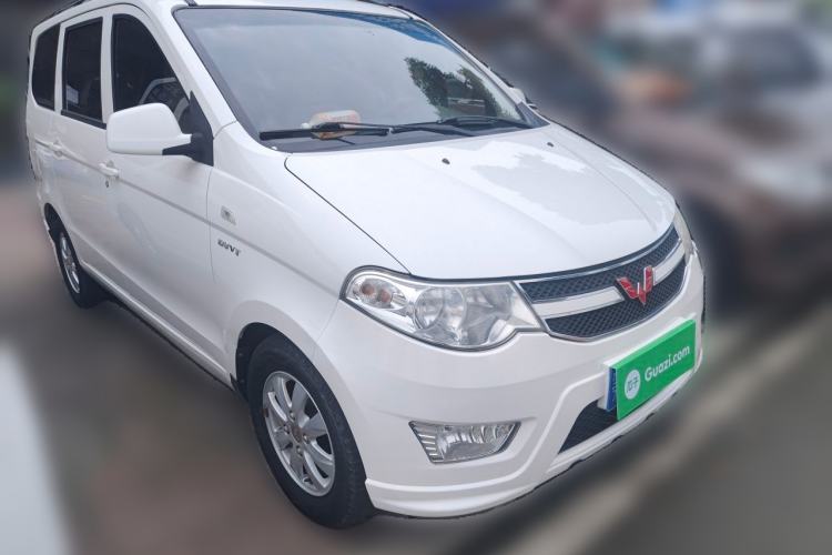 Used Wuling Hongguang 2016 1.5L S Comfort Version Front Right 45 Deg