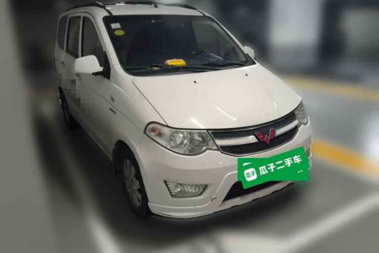 Used Wuling Hongguang 2016 1.5L Restyled S Comfort Version Front Right 45 Deg