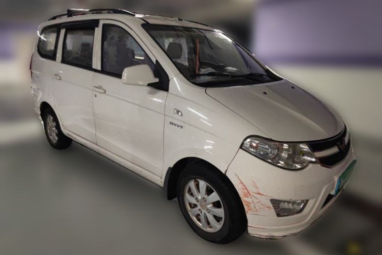 Used Wuling Hongguang 2016 1.5L S Comfort Version Front Right 45 Deg
