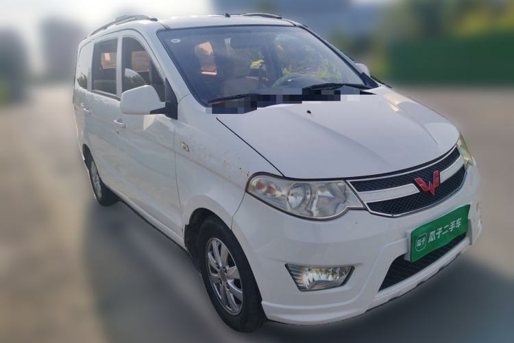 Used Wuling Hongguang 2016 1.5L S Comfort Version Front Right 45 Deg