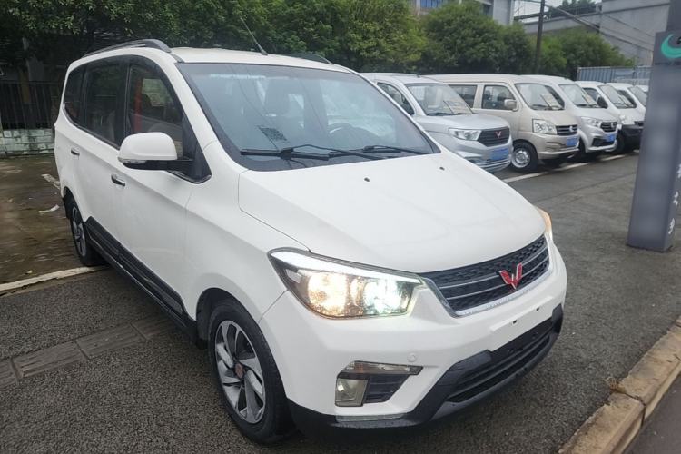 Used Wuling Hongguang 2016 1.5L S1 Deluxe Model China V-standard Front Right 45 Deg