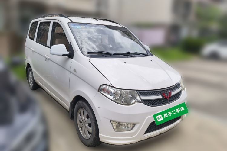 Used Wuling Hongguang 2016 1.5L Restyled S Comfort Version Front Right 45 Deg