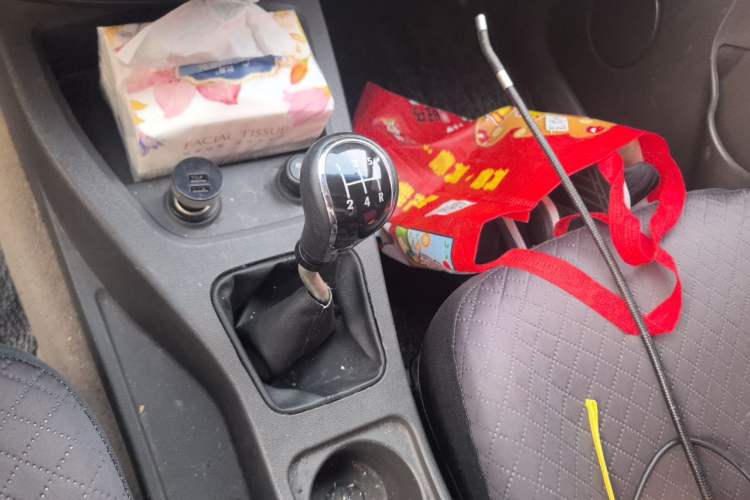 Used Wuling Hongguang 2016 1.5L Restyled S Comfort Version Gear Lever