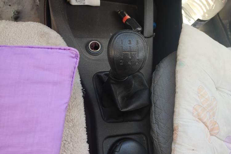 Used Wuling Hongguang 2016 1.5L S Comfort Version Gear Lever