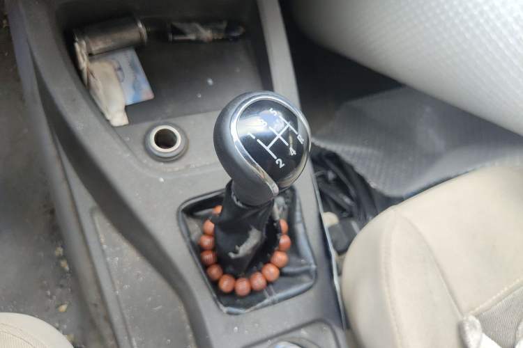 Used Wuling Hongguang 2016 1.5L Restyled S Comfort Version Gear Lever