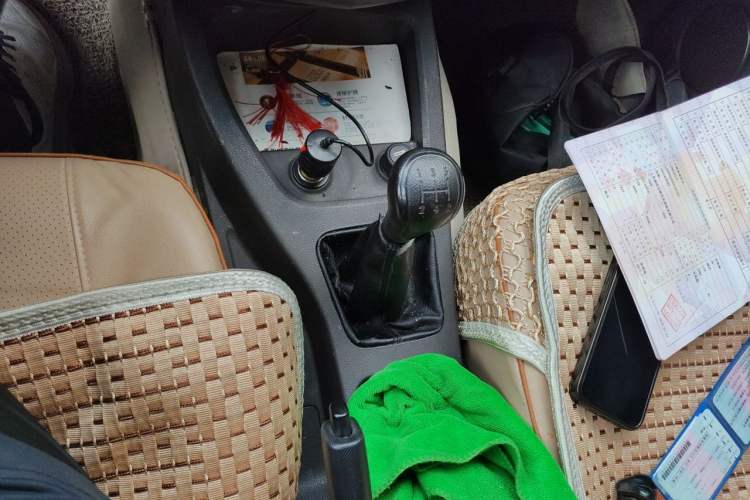 Used Wuling Hongguang 2016 1.5L S Comfort Version Gear Lever